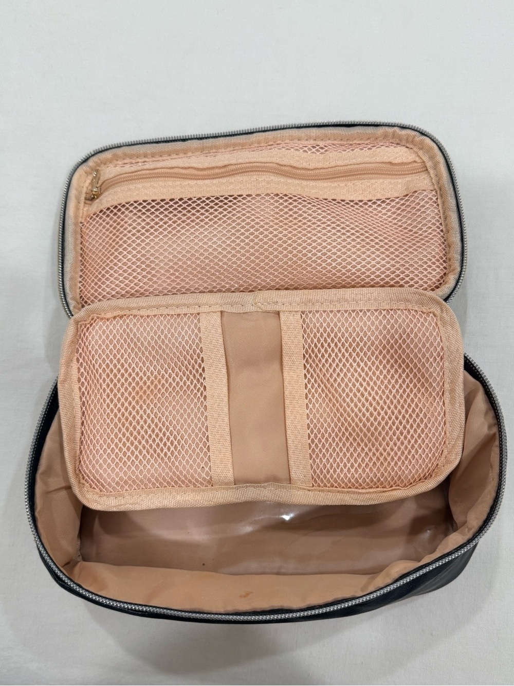 Black Travel Makeup Bag Cosmetic Organizer Toiletry Case Gold Zip - Picture 5 of 9